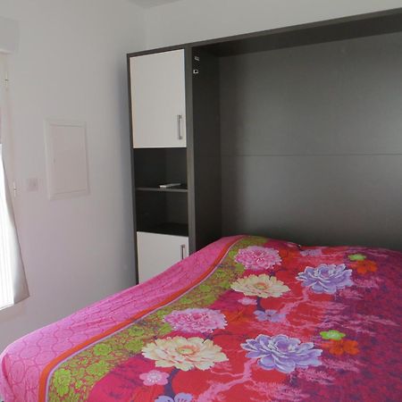 Les Studios-Hotel De Sommieres Bagian luar foto