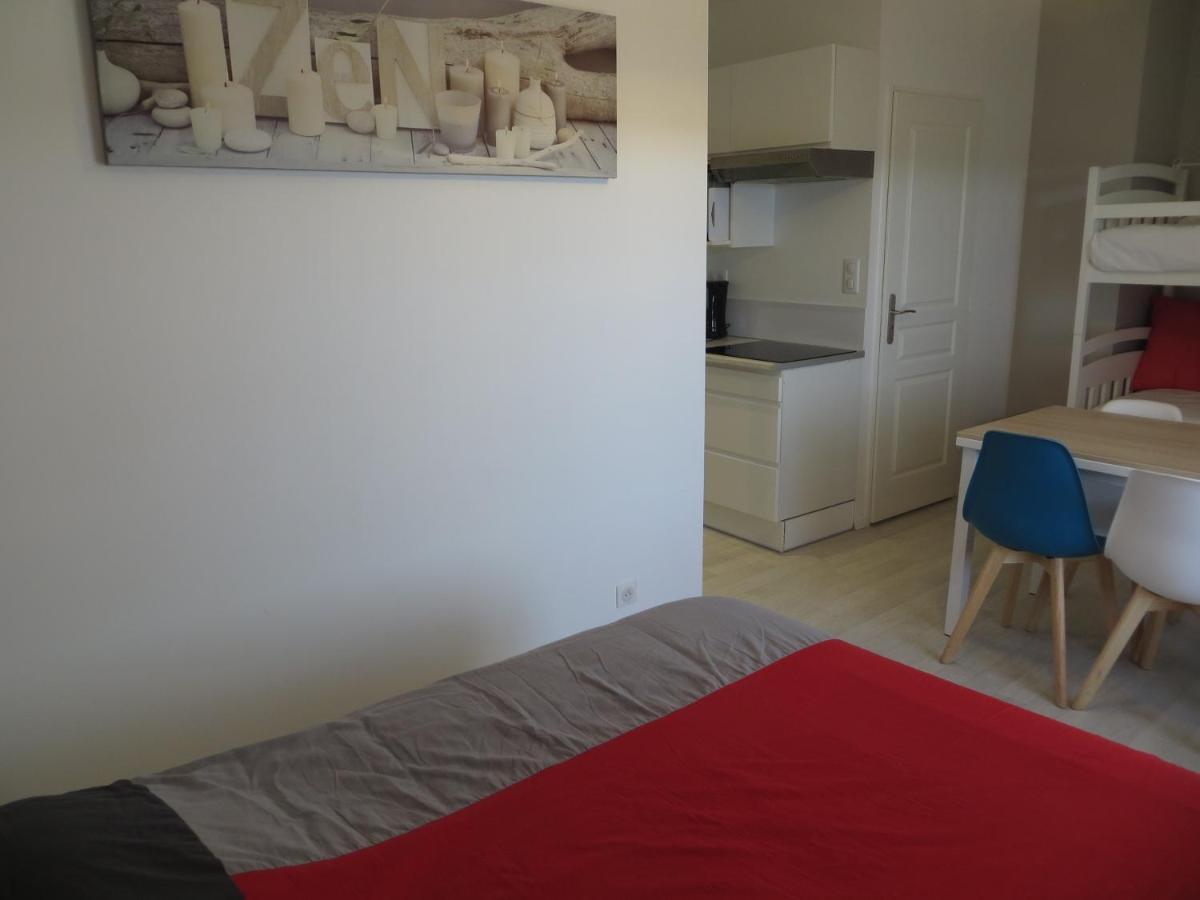 Les Studios-Hotel De Sommieres Bagian luar foto