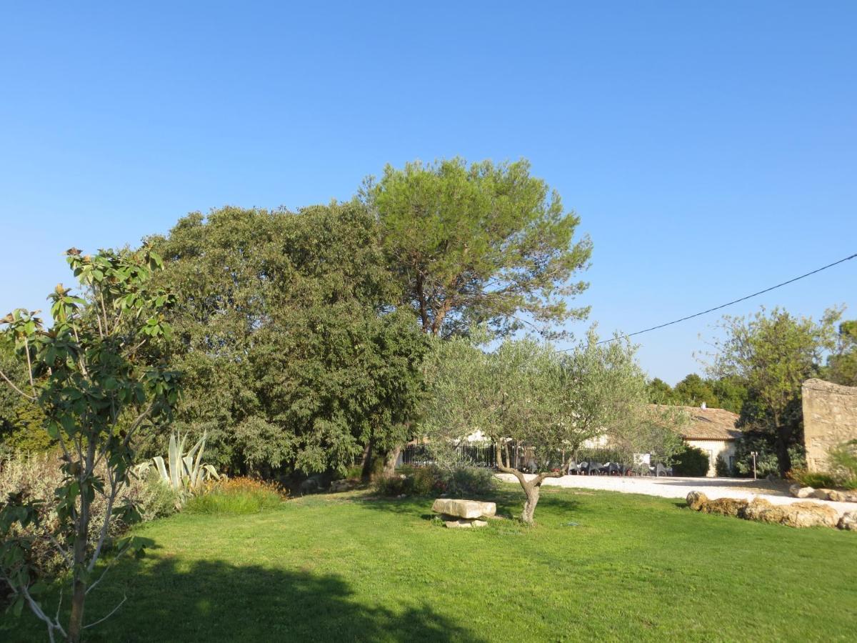 Les Studios-Hotel De Sommieres Bagian luar foto