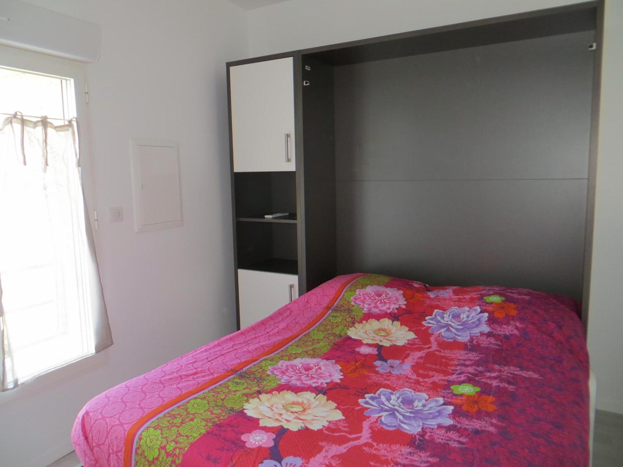Les Studios-Hotel De Sommieres Bagian luar foto